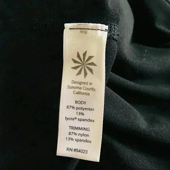 Athleta Mesh Sonar Capri Leggings Sz M - Picture 6 of 8